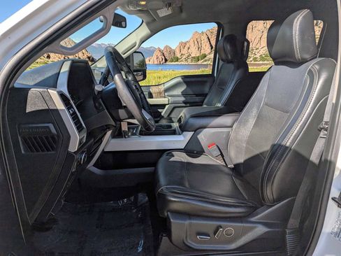 Used 2019 Ford F350 Lariat AWD/4WD image 14