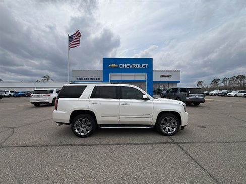 Used 2015 GMC Yukon Denali w/ Open Road Package AWD/4WD image 1