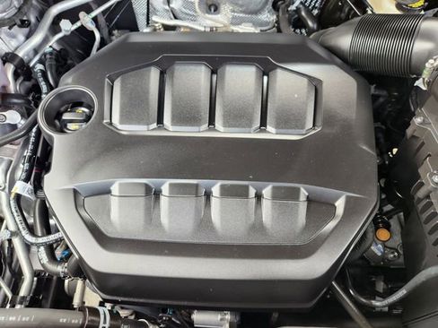 Certified 2024 Volkswagen Atlas SE AWD/4WD image 29