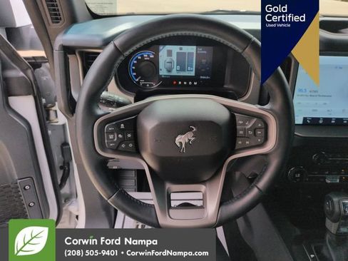 Certified 2024 Ford Bronco Outer Banks w/ Sasquatch Package AWD/4WD image 16
