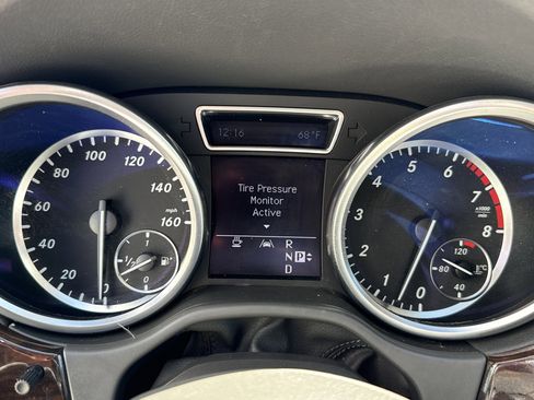 Used 2012 Mercedes-Benz ML 350 4MATIC image 21