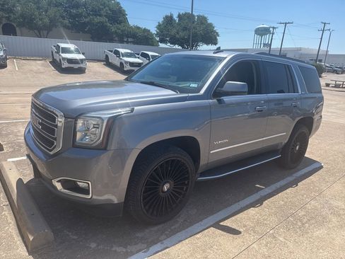 Used 2019 GMC Yukon SLT w/ Premium Edition AWD/4WD image 1