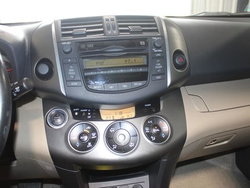 Used 2011 Toyota RAV4 Limited w/ Limited Extra Value Pkg image 15