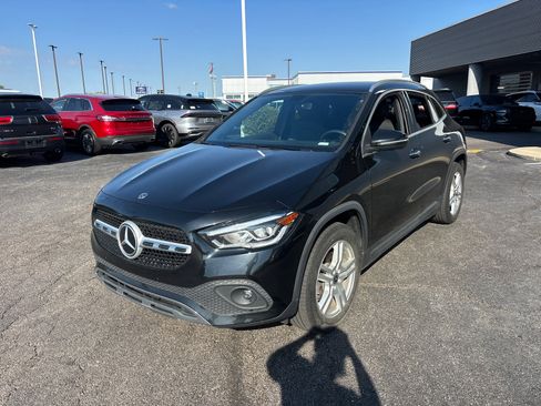 Used 2021 Mercedes-Benz GLA 250 4MATIC image 3