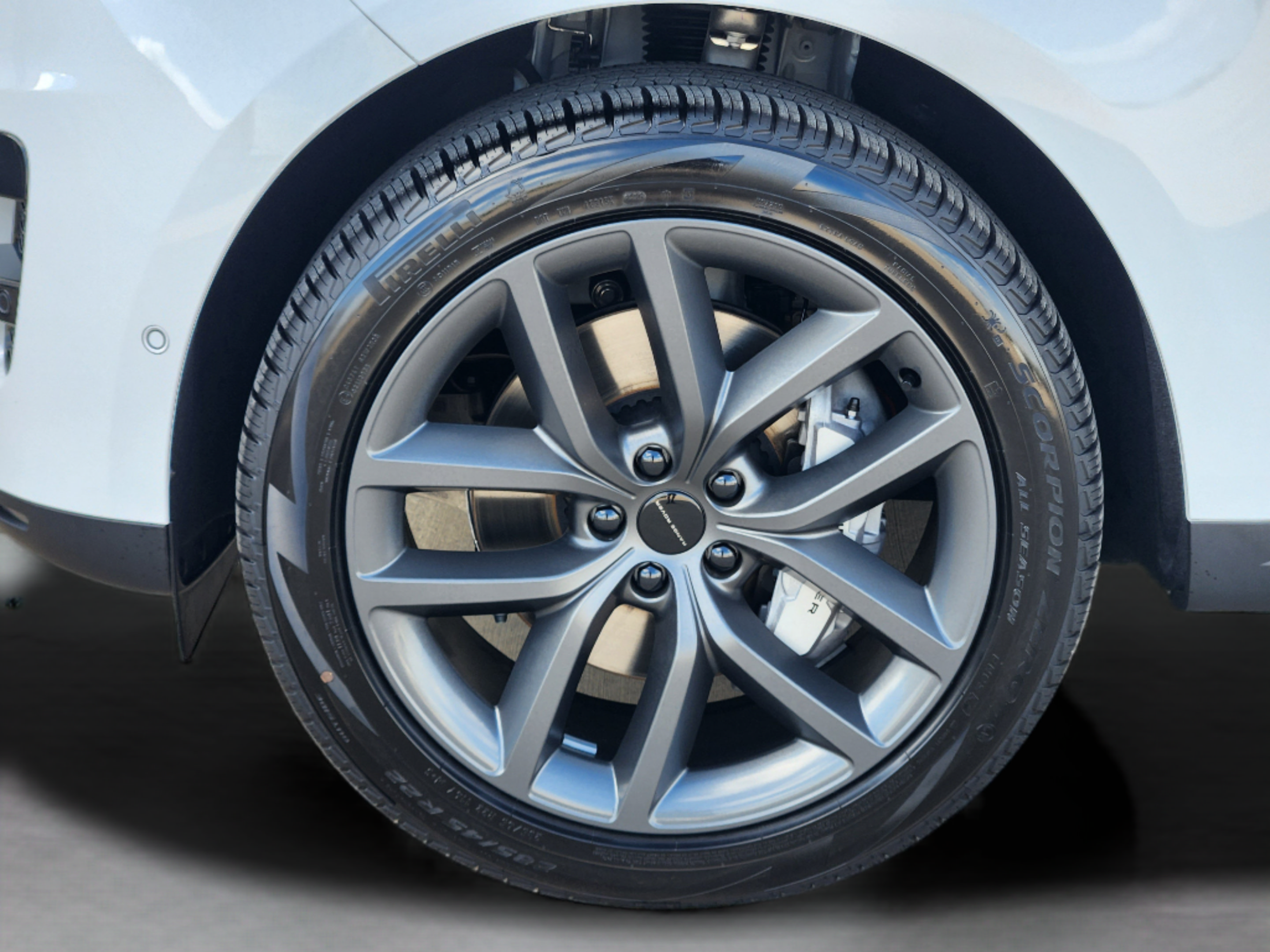 New 2027 Land Rover Range Rover Sport SE AWD/4WD image 10