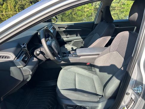 Certified 2025 Toyota Camry LE image 13