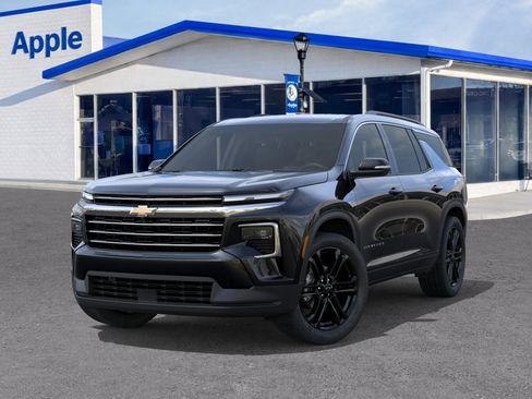New 2026 Chevrolet Traverse LT FWD image 6