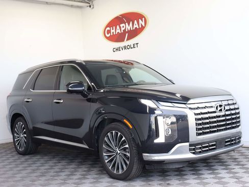 Used 2024 Hyundai Palisade Calligraphy image 1