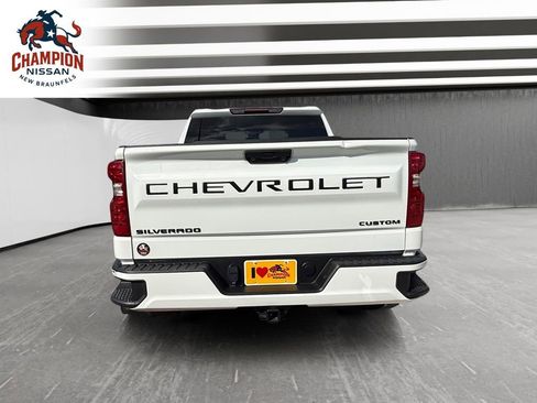 Used 2025 Chevrolet Silverado 1500 Custom w/ LPO, Dark Essentials Package image 4