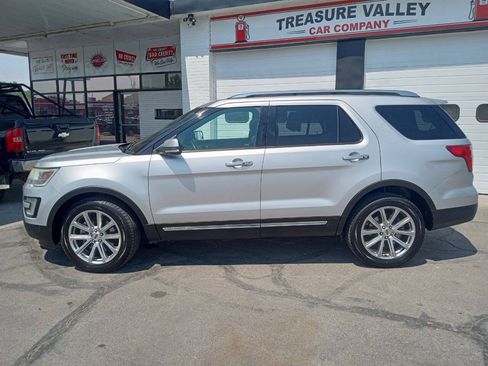 Used 2017 Ford Explorer Limited AWD/4WD image 3
