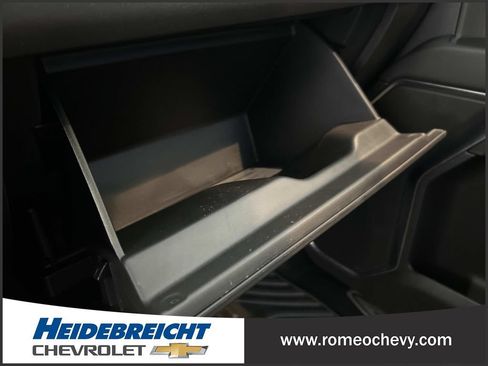 Used 2024 Chevrolet Silverado 1500 LT AWD/4WD image 26