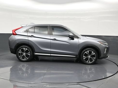 Used 2020 Mitsubishi Eclipse Cross FWD image 6
