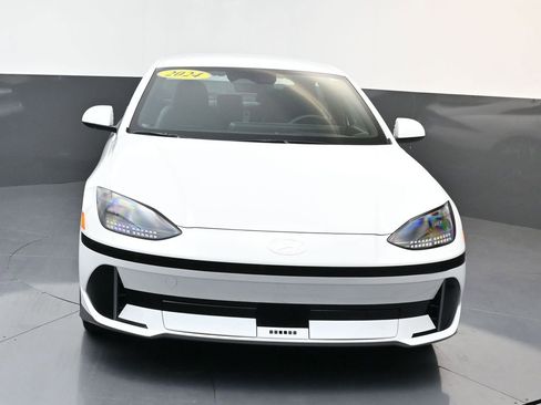 Used 2024 Hyundai Ioniq 6 SEL image 8
