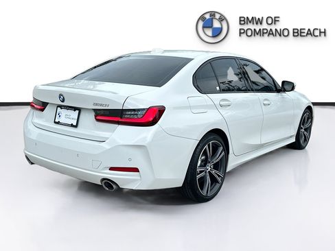 Used 2023 BMW 330i Sedan w/ Driving Assistance Package RWD image 7