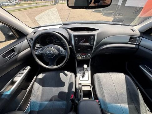 Used 2012 Subaru Forester 2.5X Limited AWD/4WD image 16
