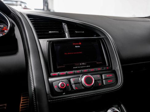 Used 2014 Audi R8 V8 image 13