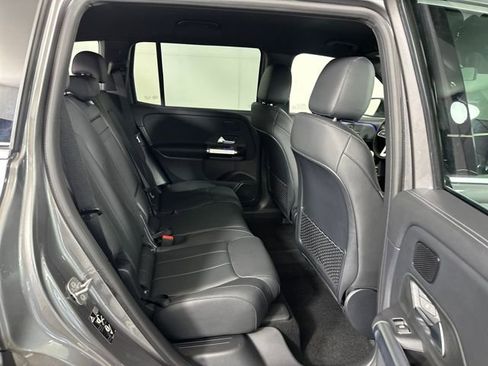 Used 2023 Mercedes-Benz EQB 250+ image 26