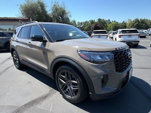 New 2026 Ford Explorer ST w/ Sun And Sound Package AWD/4WD image 2