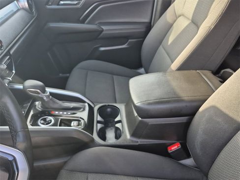 Used 2023 Chevrolet Colorado LT w/ LT Convenience Package II image 27