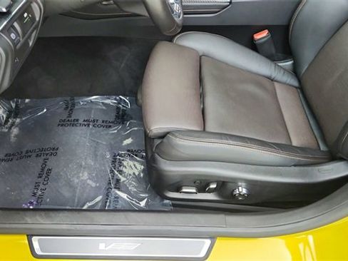 Used 2025 Cadillac CT5 V w/ Technology Package image 34