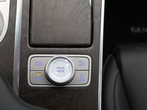 Used 2024 Genesis GV80 3.5T image 26