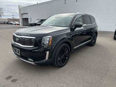 Used 2020 Kia Telluride SX w/ SX Prestige Package image 2