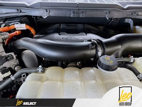 Used 2021 Ford F150 Platinum w/ Equipment Group 701A High AWD/4WD image 32