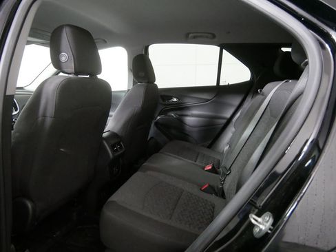 Used 2023 Chevrolet Equinox LT image 16