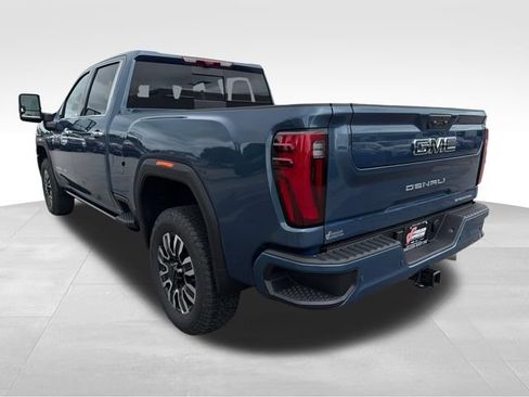 New 2026 GMC Sierra 2500 Denali Ultimate AWD/4WD image 5