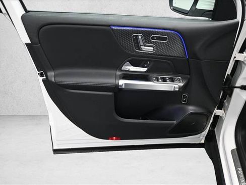 Certified 2026 Mercedes-Benz GLB 250 4MATIC image 20