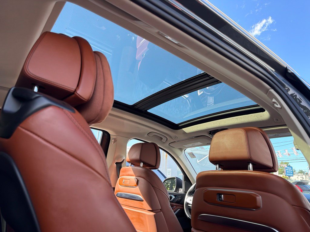 Used 2024 BMW X7 xDrive40i w/ Executive Package AWD/4WD image 25