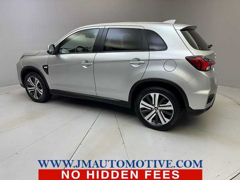 Used 2024 Mitsubishi Outlander Sport ES AWD/4WD image 3