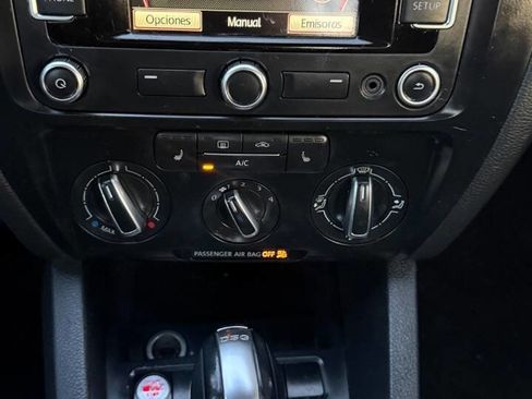 Used 2014 Volkswagen Jetta TDI image 21