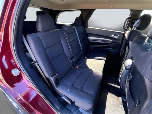 Used 2018 Dodge Durango SXT w/ 3rd Row Seating Group image 25