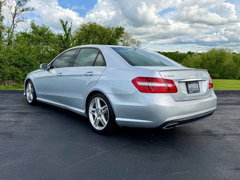 Used 2013 Mercedes-Benz E 350 4MATIC Sedan image 5