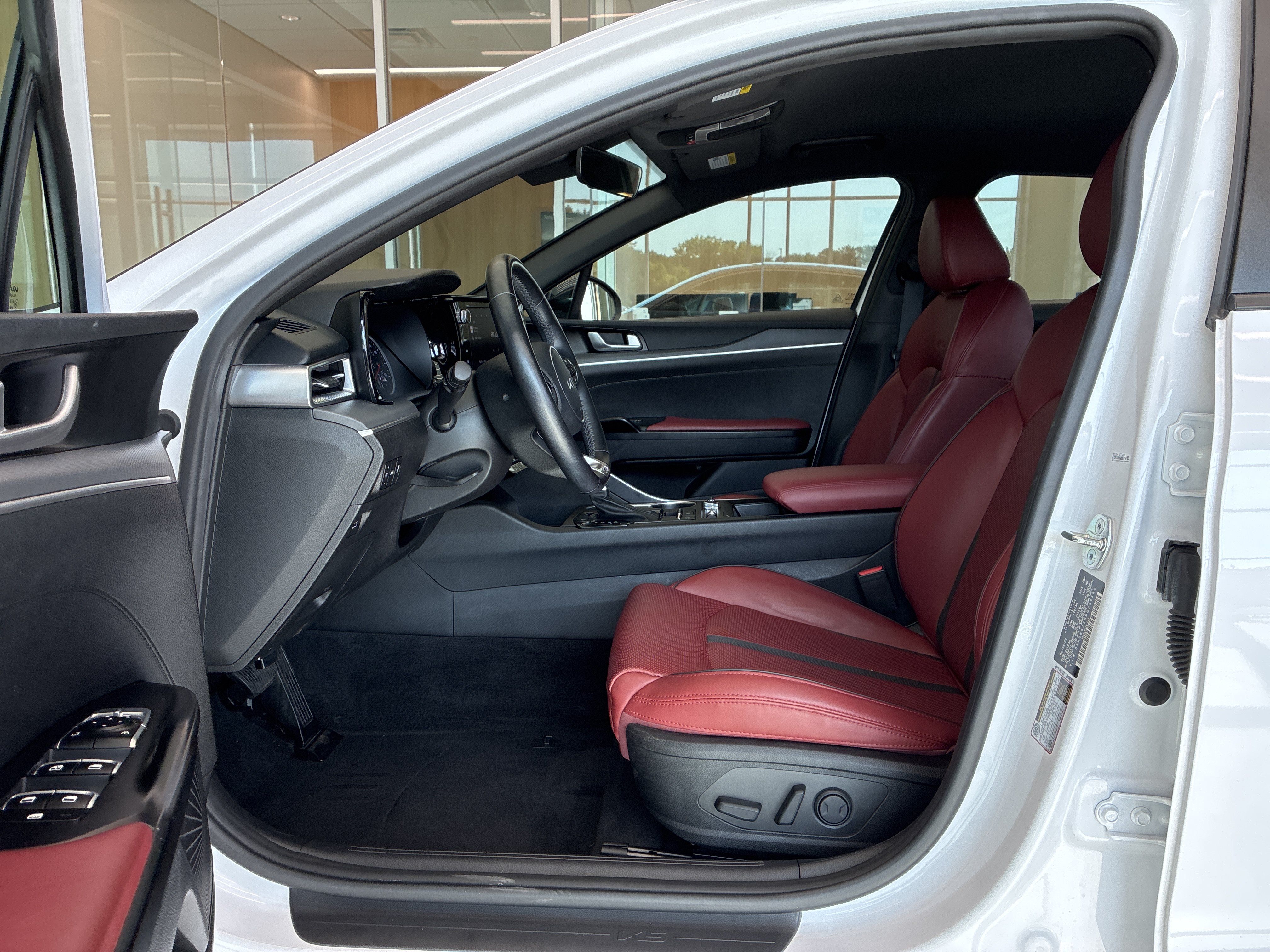 Certified 2024 Kia K5 GT-Line w/ GT-Line Premium Package AWD/4WD image 13
