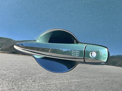 Used 2022 Nissan Pathfinder SL image 32