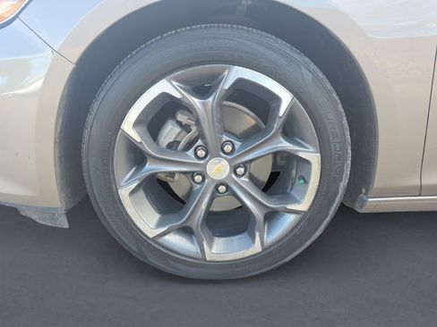 Used 2023 Chevrolet Malibu LT image 14