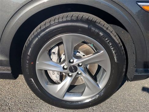 New 2026 Genesis GV70 2.5T Advanced image 10