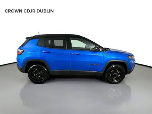 Used 2024 Jeep Compass Trailhawk AWD/4WD image 4