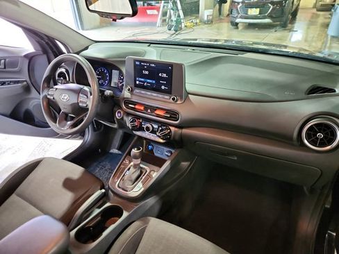 Used 2023 Hyundai Kona SEL AWD/4WD image 19