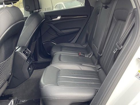 Used 2019 Audi Q5 2.0T Premium image 12