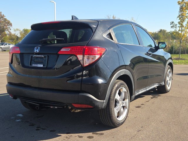 Used 2018 Honda HR-V LX image 7