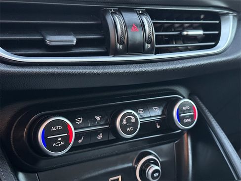 Used 2019 Alfa Romeo Stelvio Ti Sport w/ Quick Order Package 22S Sport image 29