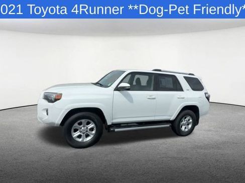 Used 2021 Toyota 4Runner SR5 Premium w/ Moonroof Package AWD/4WD image 4