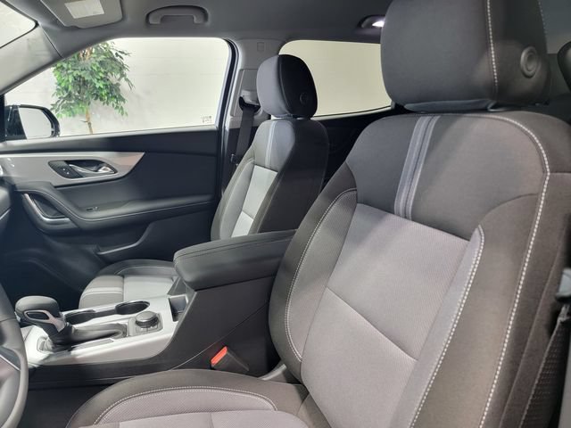 New 2026 Chevrolet Blazer LT w/ Convenience Package FWD image 12