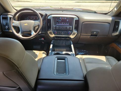 Used 2017 Chevrolet Silverado 1500 LTZ w/ Sport Package AWD/4WD image 11