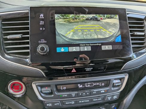 Used 2022 Honda Pilot Elite image 26