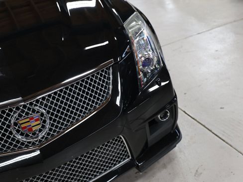 Used 2014 Cadillac CTS V w/ Wood Trim Package image 6