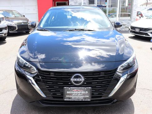 Used 2024 Nissan Sentra SV FWD image 8